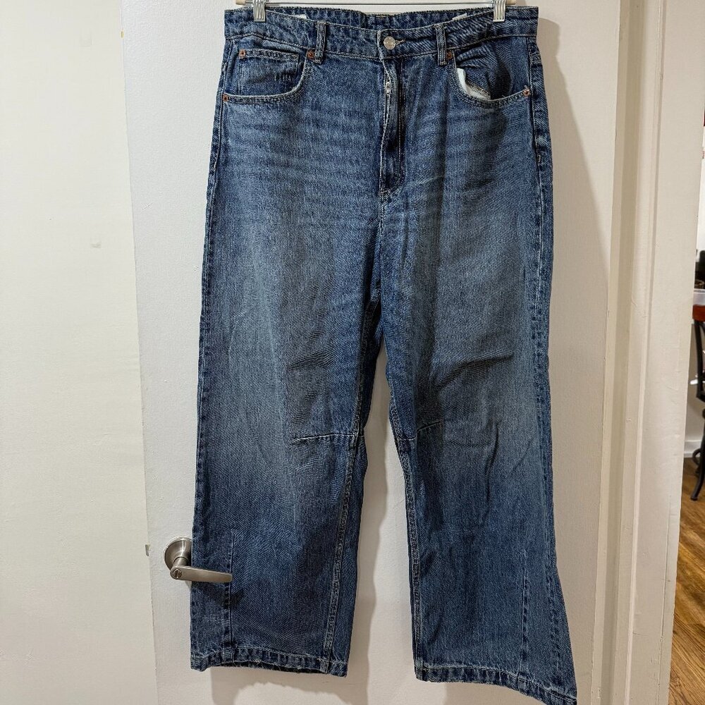 ✨ Zara High-Rise Straight Leg Jeans – Classic Blue Denim (Size US 12 / EUR 44)